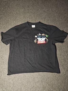 Toy Story Disney Pixar Mens Size Medium Black T Shirt Cropped Stitched